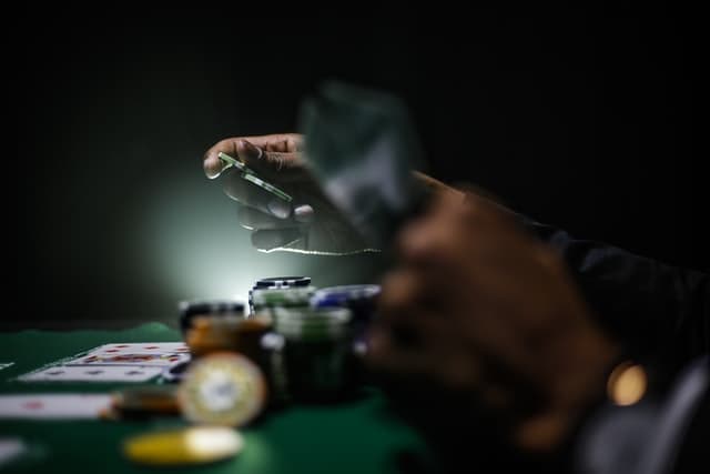 Poängpoker Regler – Lär Dig Spela med Poängordning